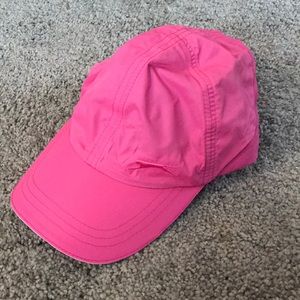 Ladies golf hat